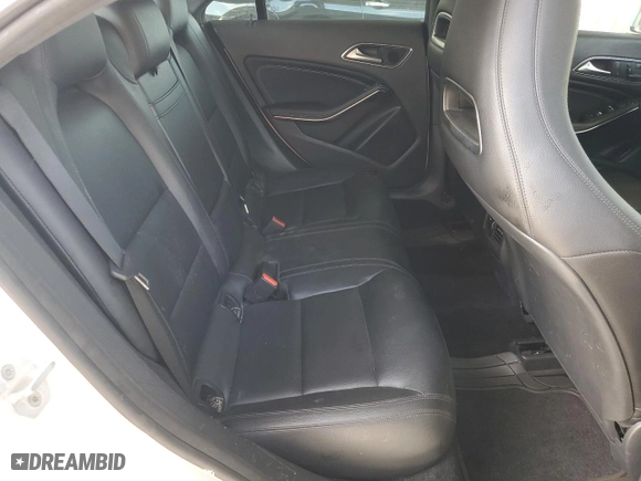 2015 Mercedes-Benz CLA-Class CLA 250 with VIN WDDSJ4GB5FN178444, listed as a Copart auction lot 52089805 with 124,888 mi miles and Clean Title. Bid and sale history available at carsss.com. Image 10.