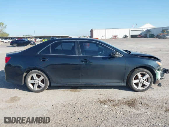 2013 Toyota Camry L with VIN 4T1BF1FK7DU217366, listed as a IAAI auction lot 41956809 with 1 mi miles. Bid and sale history available at carsss.com. Image 12.