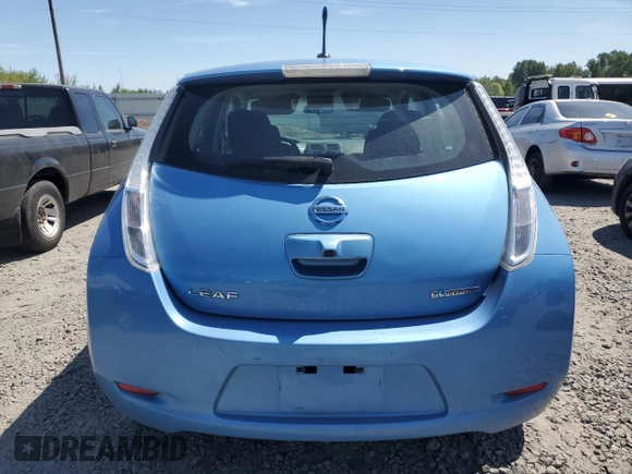 2013 Nissan LEAF SL z VIN 1N4AZ0CP7DC408282, wystawiony jako Copart lot #55980465 z przebiegiem 61 104 mil mil oraz Szkoda całkowita • Salvage title. Historia ofert i sprzedaży dostępna na DreamBid. Obrazek 6.