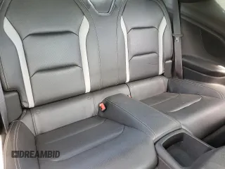 2019 Chevrolet Camaro 2LT z VIN 1G1FD1RS0K0128033, wystawiony jako Copart lot #58054665 z przebiegiem Nie podano mil oraz Tytuł czysty. Historia ofert i sprzedaży dostępna na DreamBid. Obrazek 10.