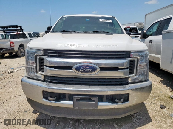 2019 Ford F-250 XL с VIN 1FT7W2BT3KED53855, выставлен на аукционе Copart как лот 61197355 с пробегом 130 534 миль миль и Списание • Salvage title. История ставок и продаж доступна на DreamBid. Изображение 5.