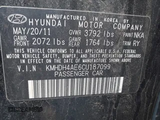 2012 Hyundai Elantra GLS с VIN KMHDH4AE6CU187099, выставлен на аукционе IAAI как лот 42037800 с пробегом 107 046 миль миль и . История ставок и продаж доступна на DreamBid. Изображение 9.