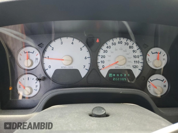 2007 Dodge 1500 SLT with VIN 1D7HA18267S196333, listed as a Copart auction lot 56033465 with 202,305 mi miles and Salvage Title. Bid and sale history available at DreamBid. Image 9.