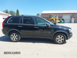 2006 Volvo XC90 2.5L Turbo with VIN YV4CY592361303569, listed as a IAAI auction lot 42149578 with 107,911 mi miles. Bid and sale history available at carsss.com. Image 14.