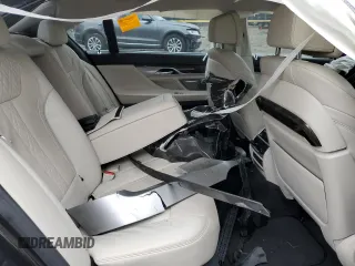 2017 BMW 7 Series 740i with VIN WBA7E2C36HG740749, listed as a Copart auction lot 39083573 with 0 mi miles. Bid and sale history available at carsss.com. Image 10.