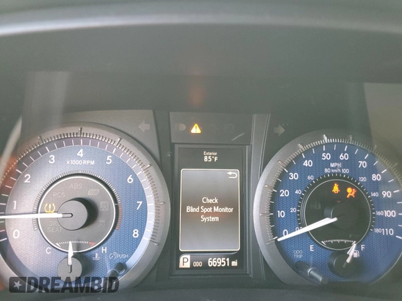 2017 Toyota Sienna XLE Auto Access Seat with VIN 5TDYZ3DC3HS801416, listed as a Copart auction lot 45015455 with 66,951 mi miles and Salvage Title. Bid and sale history available at carsss.com. Image 9.