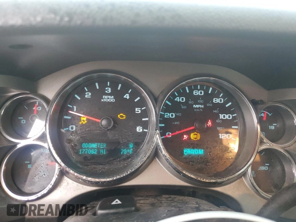 2013 Chevrolet Silverado 1500 LT with VIN 1GCRCSE01DZ370006, listed as a Copart auction lot 51448695 with 177,082 mi miles and Salvage Title. Bid and sale history available at DreamBid. Image 9.