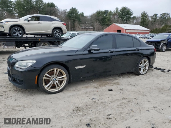 2013 BMW 7 Series 750Li xDrive с VIN WBAYF8C58DD141496, выставлен на аукционе Copart как лот 49923365 с пробегом 141 620 миль миль и Чистый • Clean title. История ставок и продаж доступна на DreamBid. Изображение 1.