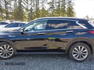 2021 Infiniti QX50 Luxe z VIN 3PCAJ5BB4MF115477, wystawiony jako IAAI lot #42088105 z przebiegiem 49 821 mil mil oraz . Historia ofert i sprzedaży dostępna na DreamBid. Obrazek 14.