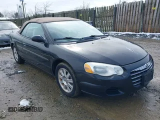 2004 Chrysler Sebring GTC z VIN 1C3EL75R24N414102, wystawiony jako IAAI lot #41574723 z przebiegiem 63 188 mil mil oraz . Historia ofert i sprzedaży dostępna na DreamBid. Obrazek 1.