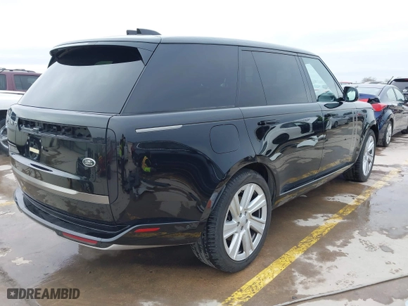 2022 Land Rover Range Rover SE with VIN SALKPBFU1NA003011, listed as a IAAI auction lot 41283429 with 37,542 mi miles. Bid and sale history available at carsss.com. Image 4.