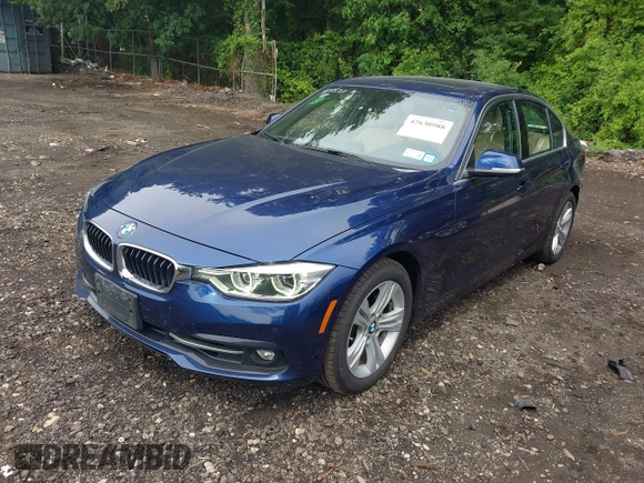 2018 BMW 3 Series 330i xDrive with VIN WBA8D9C52JA608243, listed as a IAAI auction lot 42630988 with 48,015 mi miles and . Bid and sale history available at DreamBid. Image 18.