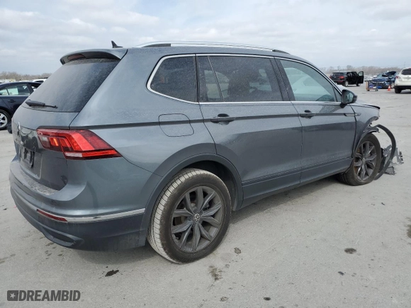 2022 Volkswagen Tiguan SE with VIN 3VV3B7AX1NM145288, listed as a Copart auction lot 49283115 with 108,883 mi miles and Salvage Title. Bid and sale history available at carsss.com. Image 3.
