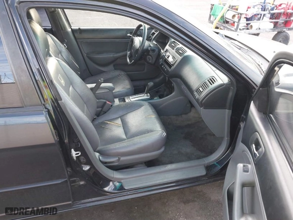 2004 Honda Civic LX with VIN 2HGES16564H561900, listed as a IAAI auction lot 41626019 with 169,533 mi miles. Bid and sale history available at carsss.com. Image 5.