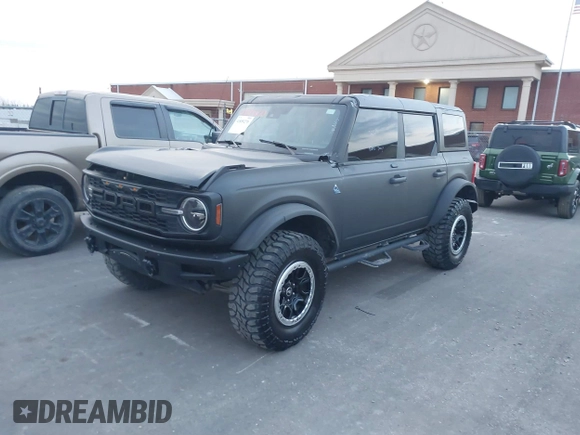 2021 Ford Bronco z VIN 1FMEE5DH0MLA77066, wystawiony jako IAAI lot #41889270 z przebiegiem 62 610 mil mil oraz . Historia ofert i sprzedaży dostępna na DreamBid. Obrazek 17.