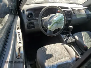 2000 Suzuki Vitara JLS z VIN 2S3TC52CXY6106646, wystawiony jako Copart lot #72450524 z przebiegiem 167 812 mil mil oraz Szkody całkowita. Historia ofert i sprzedaży dostępna na DreamBid. Obrazek 8.