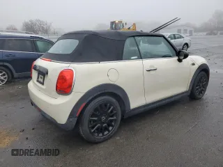 2017 MINI Convertible Cooper с VIN WMWWG5C39H3C99832, выставлен на аукционе Copart как лот 83254454 с пробегом 90 122 миль миль и Списание • Salvage title. История ставок и продаж доступна на DreamBid. Изображение 3.