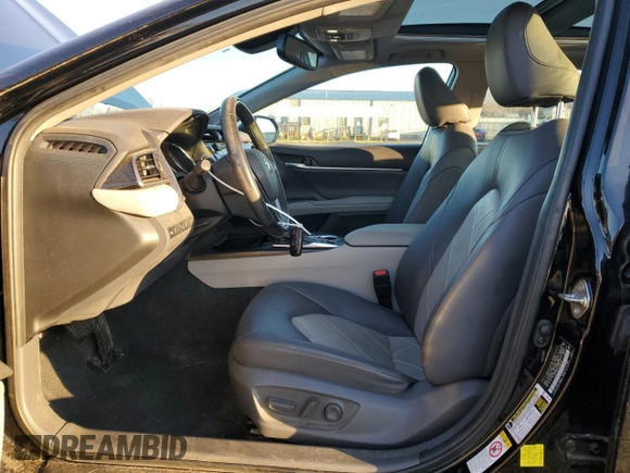 2019 Toyota Camry LE with VIN 4T1B11HK1KU728774, listed as a Copart auction lot 48239275 with 55,293 mi miles and Salvage Title. Bid and sale history available at carsss.com. Image 7.