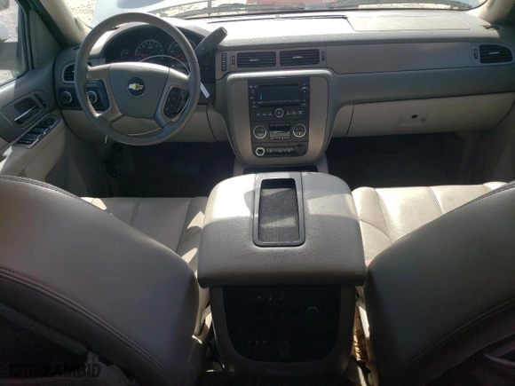 2013 Chevrolet Suburban LT with VIN 1GNSKJE74DR366339, listed as a Copart auction lot 47167315 with 113,106 mi miles and Salvage Title. Bid and sale history available at carsss.com. Image 8.