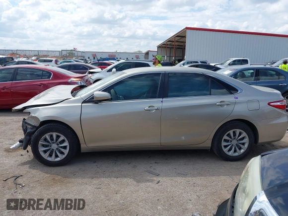 2017 Toyota Camry XLE with VIN 4T1BF1FK0HU288396, listed as a IAAI auction lot 41898907 with 88,043 mi miles. Bid and sale history available at carsss.com. Image 14.
