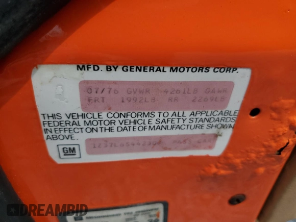 1976 Chevrolet Corvette with VIN 1Z37L6S442300, listed as a Copart auction lot 43044735 with 90,217 mi miles and Salvage title. Bid and sale history available at DreamBid. Image 12.