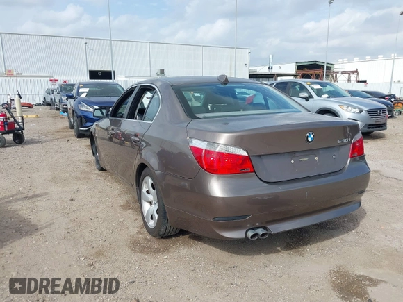 2004 BMW 5 Series 530i with VIN WBANA73594B801780, listed as a IAAI auction lot 41753708 with 176,442 mi miles and . Bid and sale history available at carsss.com. Image 3.