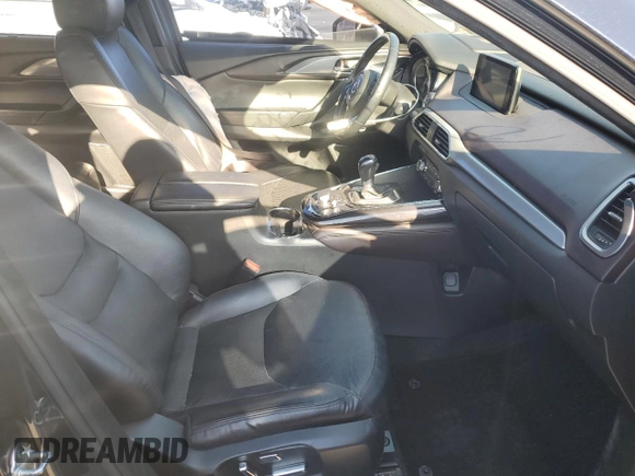 2018 Mazda CX-9 Grand Touring z VIN JM3TCADY3J0207176, wystawiony jako Copart lot #50222325 z przebiegiem 76 856 mil mil oraz Szkoda całkowita • Salvage title. Historia ofert i sprzedaży dostępna na DreamBid. Obrazek 7.