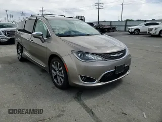 2017 Chrysler Pacifica Limited z VIN 2C4RC1GG5HR759865, wystawiony jako Copart lot #56431515 z przebiegiem 93 473 mil mil oraz Szkoda całkowita • Salvage title. Historia ofert i sprzedaży dostępna na DreamBid. Obrazek 14.