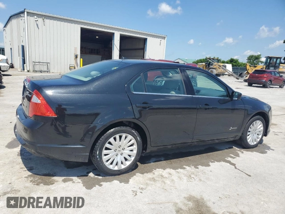 2010 Ford Fusion Hybrid z VIN 3FADP0L36AR176691, wystawiony jako Copart lot #61957685 z przebiegiem 105 452 mil mil oraz Czysty tytuł • Clean title. Historia ofert i sprzedaży dostępna na DreamBid. Obrazek 3.
