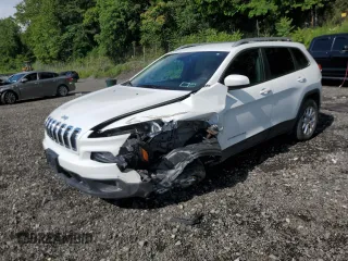 2017 Jeep Cherokee Latitude z VIN 1C4PJMCS8HW659923, wystawiony jako Copart lot #64478185 z przebiegiem 118 169 mil mil oraz Szkoda całkowita • Salvage title. Historia ofert i sprzedaży dostępna na DreamBid. Obrazek 1.
