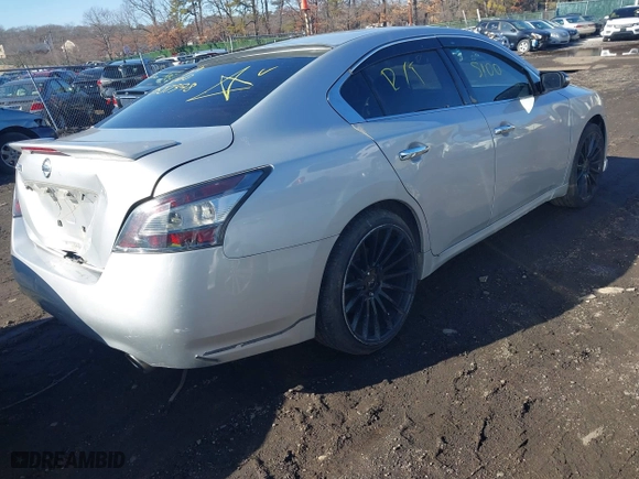 2012 Nissan Maxima 3.5 SV with VIN 1N4AA5AP5CC866134, listed as a IAAI auction lot 41540114 with 999,999 mi miles. Bid and sale history available at carsss.com. Image 4.