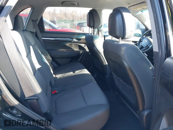 2012 Kia Sorento LX with VIN 5XYKT4A67CG231633, listed as a IAAI auction lot 41210382 with 217,055 mi miles. Bid and sale history available at carsss.com. Image 8.