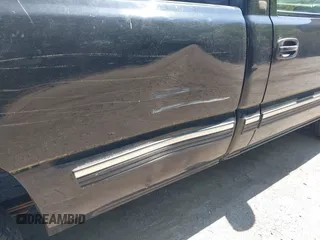 2002 Chevrolet Silverado 1500 Commercial with VIN 1GCEC14W72Z175006, listed as a IAAI auction lot 42277369 with 102,125 mi miles and . Bid and sale history available at DreamBid. Image 6.