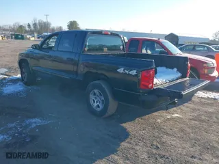 2006 Dodge Dakota SLT with VIN 1D7HW48N96S671842, listed as a IAAI auction lot 41286872 with 192,914 mi miles. Bid and sale history available at carsss.com. Image 3.