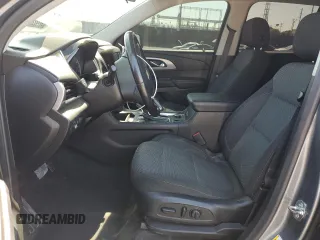 2019 Chevrolet Traverse LT Cloth with VIN 1GNERGKW5KJ305844, listed as a Copart auction lot 60865485 with 63,470 mi miles and Salvage title. Bid and sale history available at DreamBid. Image 7.