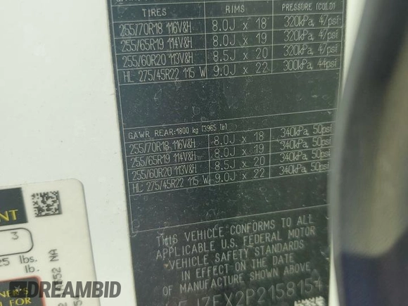 2023 Land Rover Defender S z VIN SALEJ7EX2P2158154, wystawiony jako Copart lot #54381855 z przebiegiem 13 045 mil mil oraz Szkoda całkowita • Salvage title. Historia ofert i sprzedaży dostępna na DreamBid. Obrazek 13.