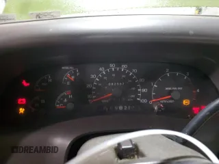 1999 Ford Super Duty F-250 XL with VIN 1FTNF21F8XED51447, listed as a Copart auction lot 81501984 with 82,557 mi miles and Salvage Title. Bid and sale history available at carsss.com. Image 9.