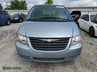 2006 Chrysler Town & Country SWB with VIN 1A4GP45R26B746756, listed as a Copart auction lot 72493834 with 57,547 mi miles and Non Repairable. Bid and sale history available at carsss.com. Image 5.