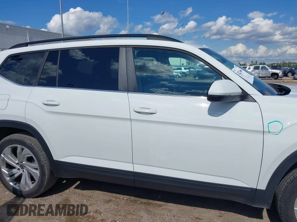 2021 Volkswagen Atlas SE z VIN 1V2WR2CA9MC585700, wystawiony jako IAAI lot #42234502 z przebiegiem 46 040 mil mil oraz . Historia ofert i sprzedaży dostępna na DreamBid. Obrazek 13.