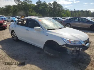 2015 Honda Accord Touring z VIN 1HGCR6F75FA009100, wystawiony jako Copart lot #64718605 z przebiegiem Nie podano mil oraz Szkoda całkowita • Salvage title. Historia ofert i sprzedaży dostępna na DreamBid. Obrazek 4.