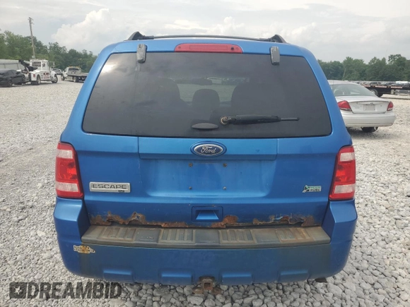 2011 Ford Escape XLT z VIN 1FMCU9DG4BKB20979, wystawiony jako Copart lot #64101215 z przebiegiem 213 244 mil mil oraz Szkoda całkowita • Salvage title. Historia ofert i sprzedaży dostępna na DreamBid. Obrazek 6.
