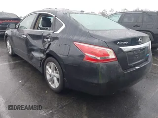 2013 Nissan Altima SV with VIN 1N4AL3AP2DN541025, listed as a IAAI auction lot 41501799 with 106,971 mi miles and . Bid and sale history available at carsss.com. Image 3.