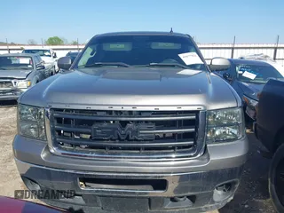 2007 GMC Sierra 1500 with VIN 3GTEK13Y47G542294, listed as a IAAI auction lot 41877821 with 245,731 mi miles and . Bid and sale history available at DreamBid. Image 12.