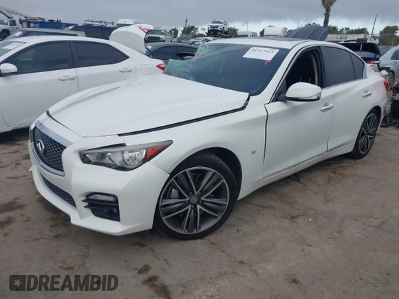 2014 Infiniti Q50 Premium with VIN JN1BV7AP0EM688888, listed as a IAAI auction lot 41537933 with 114,260 mi miles and . Bid and sale history available at carsss.com. Image 20.