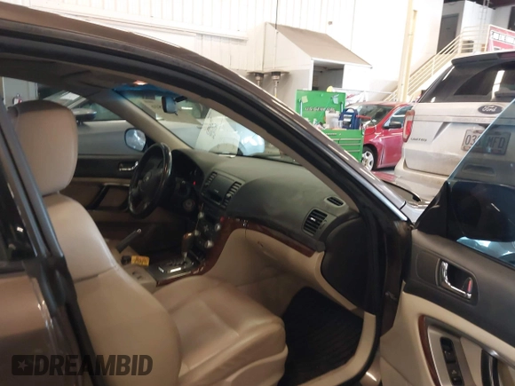2008 Subaru Legacy Limited z VIN 4S3BL626487210172, wystawiony jako IAAI lot #41598816 z przebiegiem 182 850 mil mil oraz . Historia ofert i sprzedaży dostępna na DreamBid. Obrazek 5.
