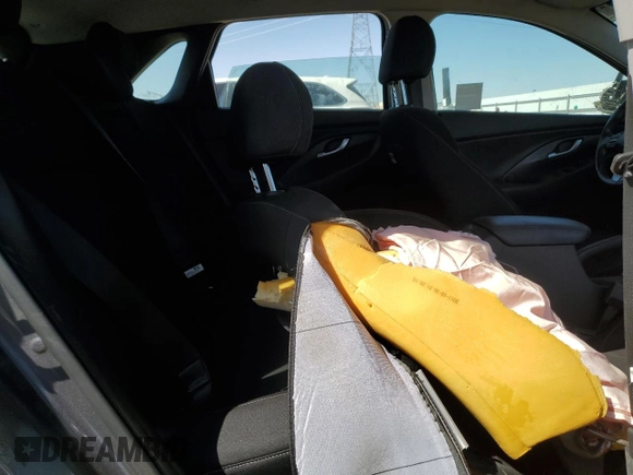 2018 Hyundai Elantra с VIN KMHH35LE7JU046798, выставлен на аукционе Copart как лот 54109675 с пробегом 86 599 миль миль и Списание • Salvage title. История ставок и продаж доступна на DreamBid. Изображение 10.