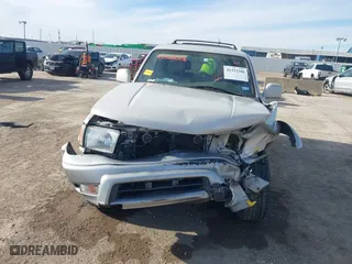 2000 Toyota 4Runner Limited with VIN JT3HN87R7Y9041812, listed as a IAAI auction lot 41322206 with 206,152 mi miles. Bid and sale history available at carsss.com. Image 6.