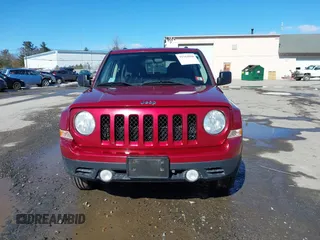 2014 Jeep Patriot Sport with VIN 1C4NJRBB6ED809492, listed as a IAAI auction lot 41644559 with 199,782 mi miles. Bid and sale history available at carsss.com. Image 12.