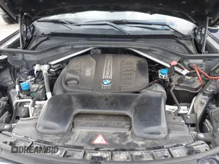 2015 BMW X5 xDrive35d with VIN 5UXKS4C55F0J98874, listed as a IAAI auction lot 42030583 with 151,079 mi miles. Bid and sale history available at carsss.com. Image 10.