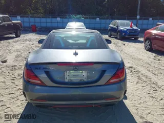 2017 Mercedes-Benz SLC with VIN WDDPK3JA6HF128761, listed as a IAAI auction lot 40619635 with 134,875 mi miles. Bid and sale history available at carsss.com. Image 17.